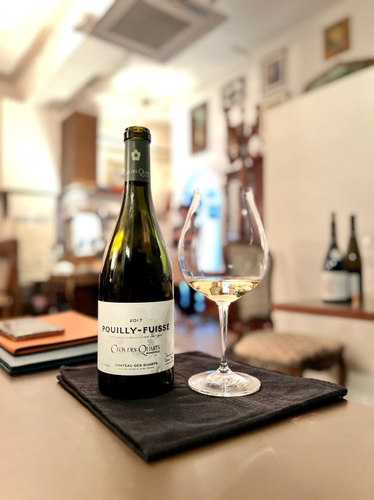 Chateau Des Quarts Aux Quarts 1er Cru Monopole Pouilly Fuisse 2023 (750ml) main image 1