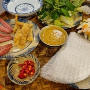 베트남 달랏 넴느엉 맛집 , 야시장 근처 곡하탄(웨이팅 많음)