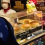 일본 오사카 명물 [리쿠로 오지상 치즈케이크] 웨이팅