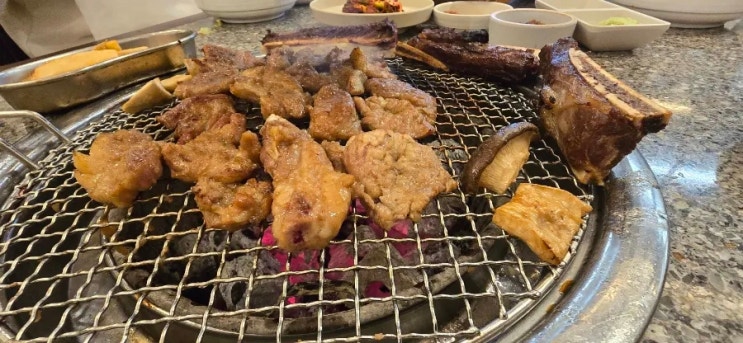 돼지갈비 맛집인 대구 달서구 고기 맛집 '갈비만 대구본점'