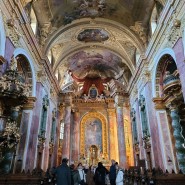 흔하지 않은 오스트리아 여행 명소 빈 예수회성당