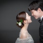 KBS 공채개그맨 조래훈 웨딩사진 공개 ‘미모의 항공사 승무원’과 결혼