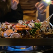 [파주/야당요리주점] 푸짐한 해물조개전골과 막걸리 곁들이기 좋은 산장컨셉의 야당역 요리주점 /두꺼비 산장