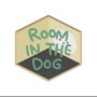 ROOM IN THE DOG#교문 앞 병아리