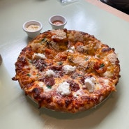 [공릉] 피자 좋아하면 무조건 가야하는 공리단길 피자 맛집 ‘구디스’