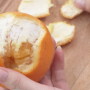 두꺼운 오렌지 껍질 쉽게 까는 방법