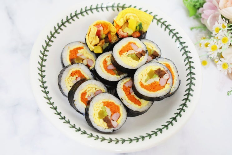 기본 김밥맛있게싸는법 김밥재료 집김밥 당근 계란 김밥 만들기 소풍도시락 메뉴 : 네이버 블로그