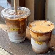 [한남동] 커피와 티라미수, 우드톤 분위기가 돋보이는 맥코이커피