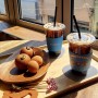 [부산 서구 아미동] 카페 "뜰"&도너츠윤_부산대병원 근처 도넛 맛집
