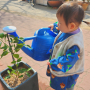 16개월 아기 일상에서 소근육 대근육 작업 활동w돌아기 식물 돌보기