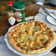 군산 리즈리 카페&레스토랑, 맛있어서 재방문한 갈릭 쉬림프 피자 돈까스 맛집 Rizerie