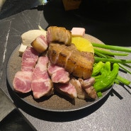 [부산 전포고기 맛집] 짚불구이 돼지고기 연향 / 콜키지프리 / 고급삼겹살