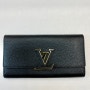 루이비통 여자 장지갑 카퓌신 월릿 블랙(판매완료)