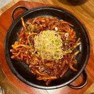 익산 돌판 오징어볶음 맛집 :: 철이네오복, 공깃밥 3그릇 부순 후기