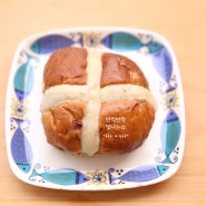 [연희동] 뉘블랑쉬 # 부활절빵, 핫크로스번의 아쉬운 후기
