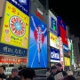 일본 오사카 여행 시 필수 여행 코스 중 한 곳인 도톤보리 글리코상 앞에서~