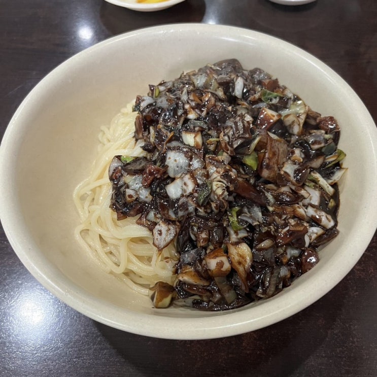 까만색 동그라미의 맛, 태화루 : 네이버 블로그