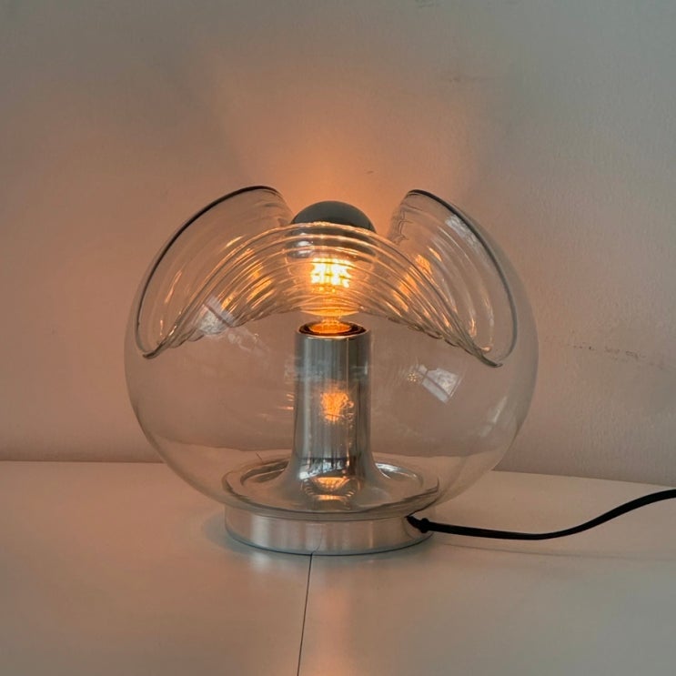 [sold]Vintage) Glear Wave Glass 🌊 ‘Futura’ Table Lamp by Koch & Lowy ...