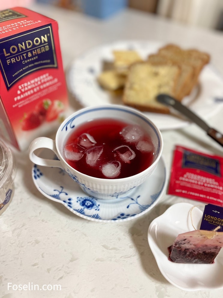 런던후르츠앤허브 ‘딸기 & 바닐라풀’(London Fruit & Herb ‘Strawberry & Vanilla Fool’) 딸 ...