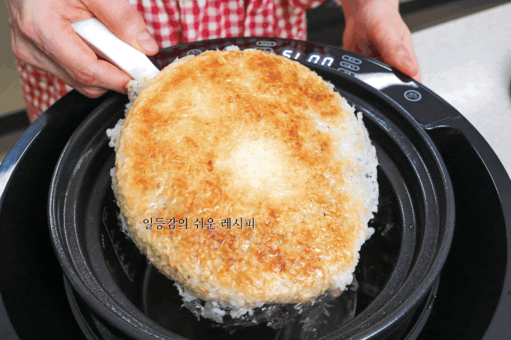 다오쿡 돌솥 전기밥솥 어머니 밥상 그대로 돌솥밥 누룽지 숭늉 원터치 6인용 RC-SN25 판매처 상세 정보 이미지 4