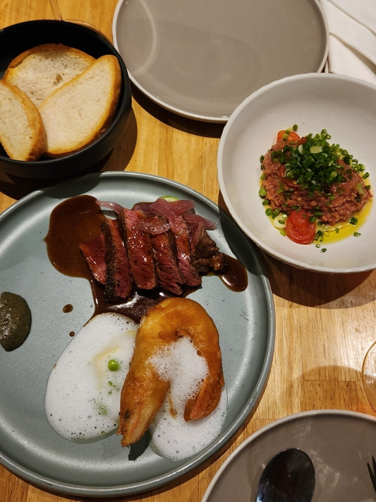 푸켓 'Surf&Turf by Soul Kitchen' 서프앤터프 바이 소울키친 - 푸켓 올드타....