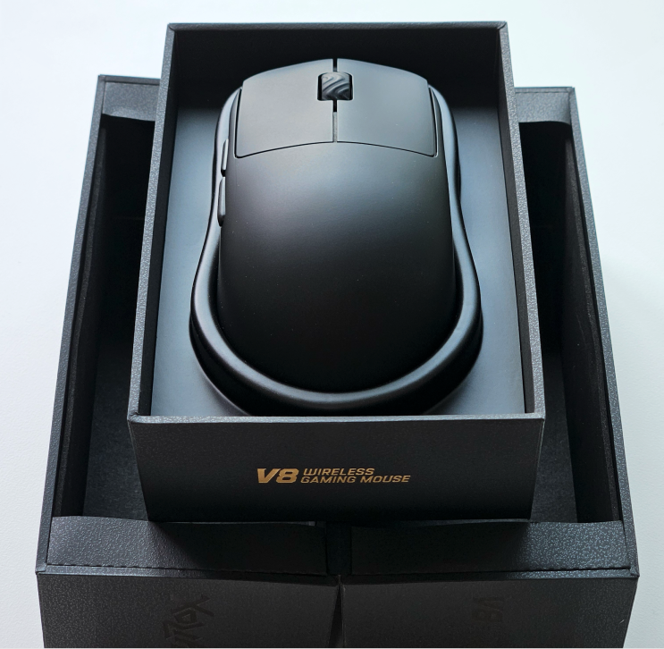 8K 초경량 게이밍마우스 싸이록스 SCYROX V8 솔직후기 : 네이버 블로그