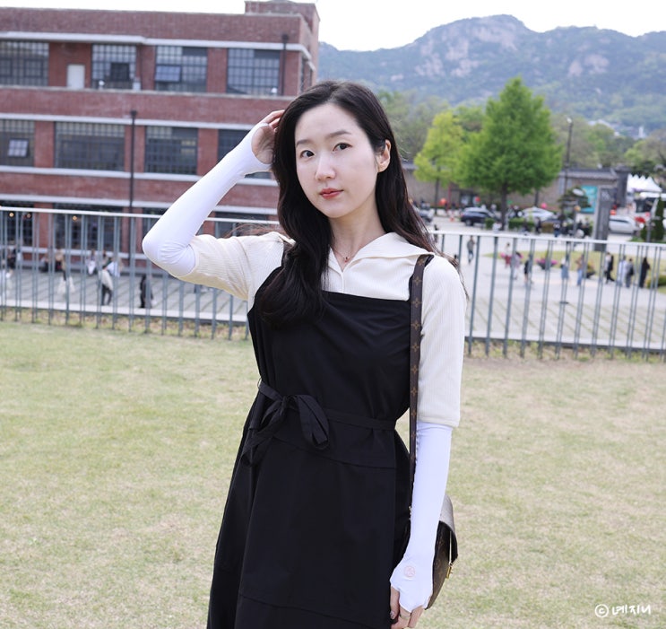 이시영 팔토시 모델로 손등까지 자외선차단 쿨링감도 좋은데 : 네이버 블로그