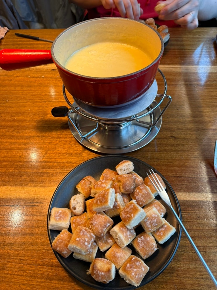 스위스 인터라켄 맛집 타베르네