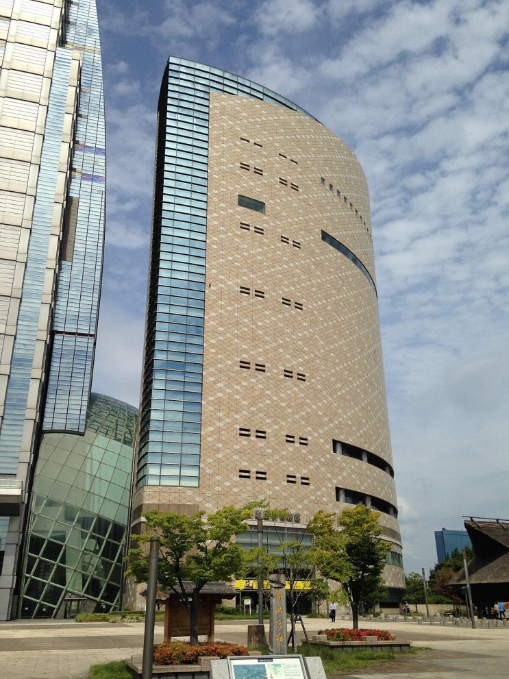 오사카 시립 자연사 박물관, 이카스리 신사, 파나소닉 센터, 레고랜....