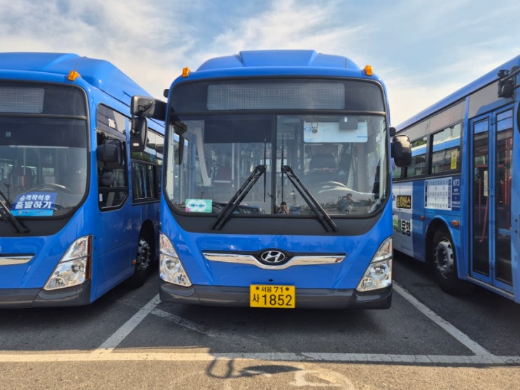 한국BRT.N37번현대뉴슈퍼에어로시티개선형저상1852호2024년식07월식새차 : 네이버 블로그