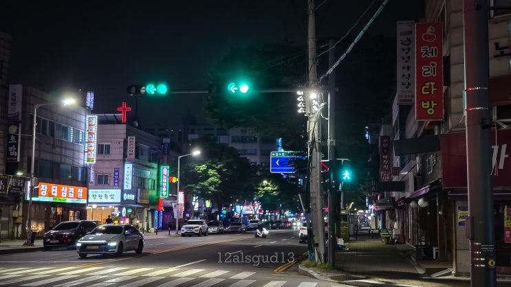 [사거리, 교차로 우회전 방법 총정리] 일시정지 및 보행자 신호 확인, 각 상황별 통행 방법 : 네이버 블로그