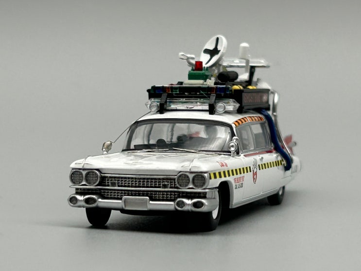YS모델 1:64 고스트버스터즈 엑토-1 다이캐스트 자동차 모형(YS Model Ghostbusters Ecto-1 ...