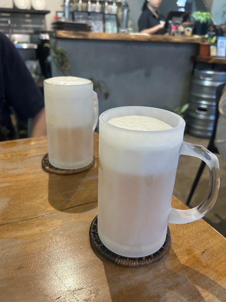[보홀/맛집] 4일차 / 보홀에서 살얼음맥주, 숯불 껍데기 / moonlit, 보홀 술집 sulzip : 네이버 블로그