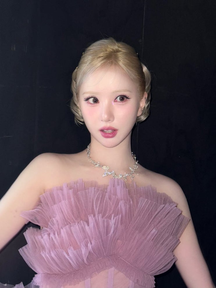 250710 비비지 은하 인스타그램 : 네이버 블로그