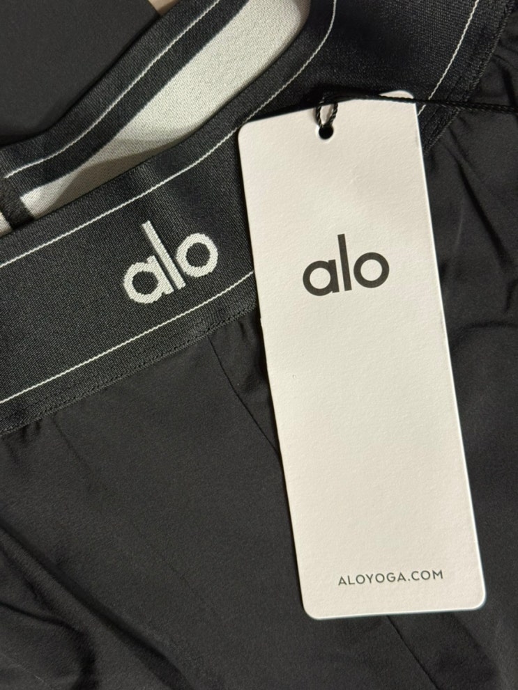 알로(ALO) 바지 리뷰, 블랙핑크 지수도 입은 그 바지! : 네이버 블로그