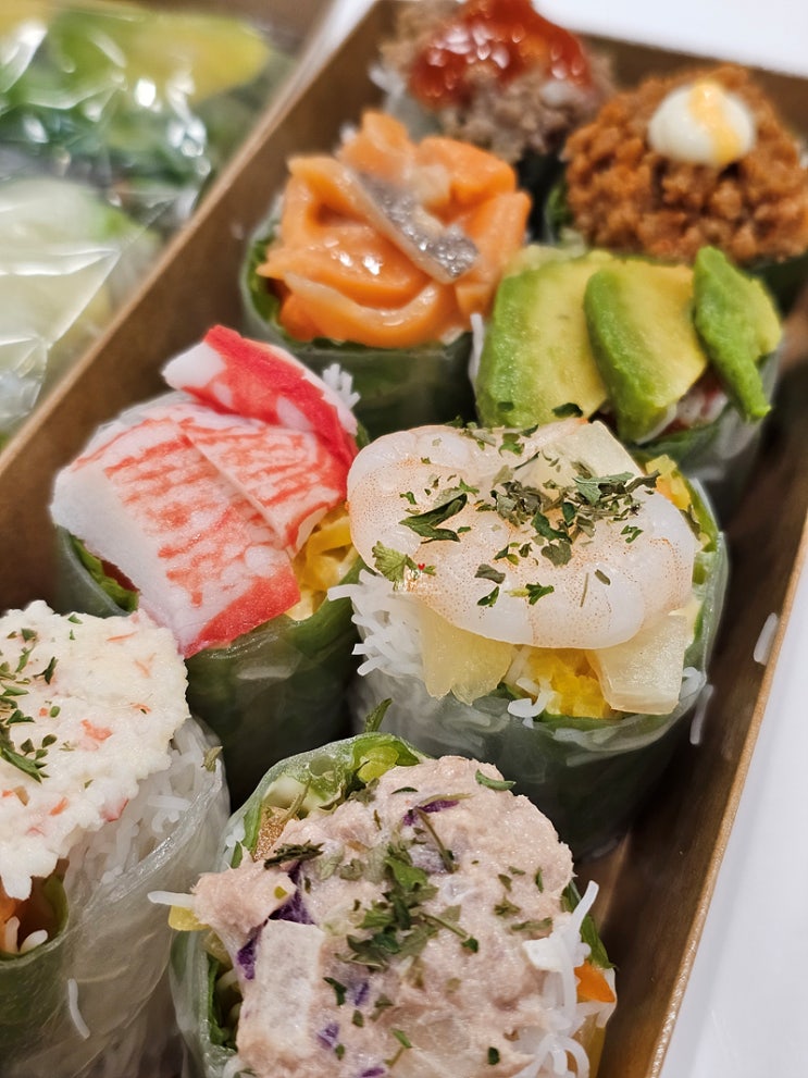 목동 현대백화점 맛집 꾸온 - 스프링롤 월남쌈 전문점도 있네요. 편하고 괜찮습니다. : 네이버 블로그