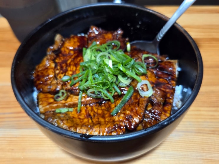 오사카 부타동 맛집 천지인 센니치마에점 도톤보리 난바 근처