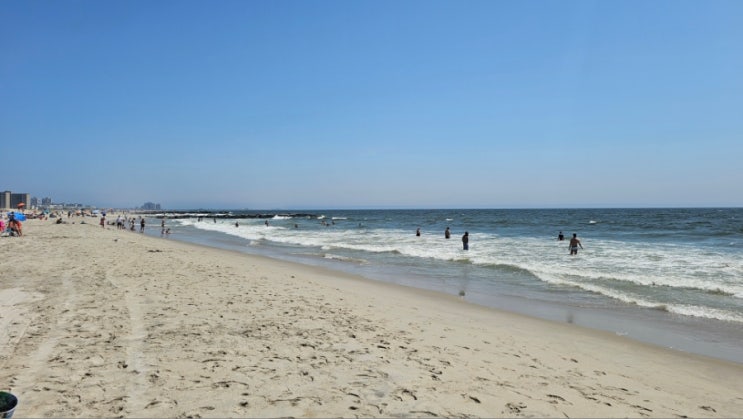 Day 25. Rockaway Beach