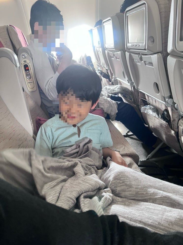 아시아나 인천ICN->마닐라 MNL OZ701 기내식 7:35am ->마닐라 힐튼호텔 이동하기 : 네이버 블로그