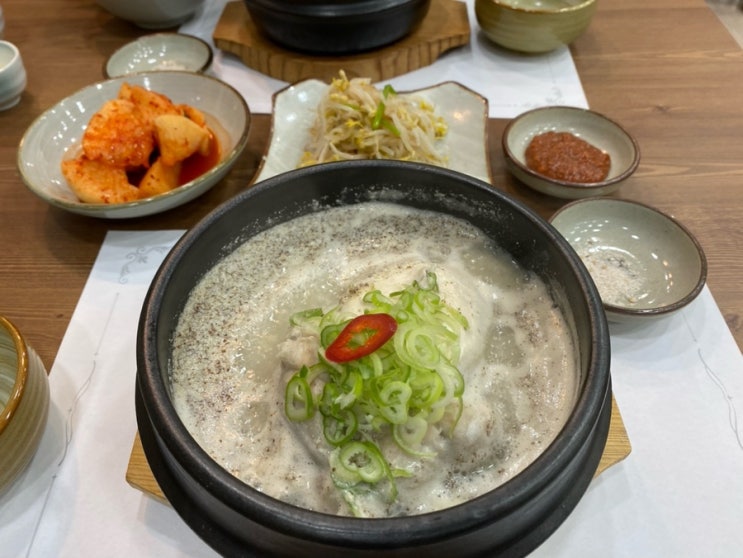김해 장유 삼계탕 전문점 사헌 — 들깨삼계탕과 기본 삼계탕으로 든든했던 저녁 : 네이버 블로그