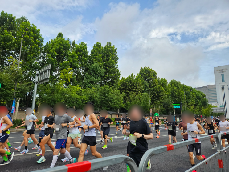 2025 런서울런 마라톤 후기 / 러닝 초보의 10km 완주 성공! (신청 / 준비 과정 / 완주 후기)