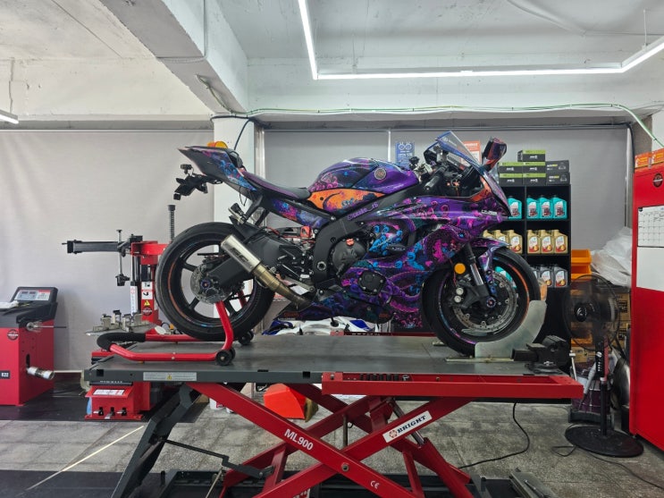 천안 야마하 YZF-R6 미쉐린 파워GP2 뒤타이어 교환 : 네이버 블로그