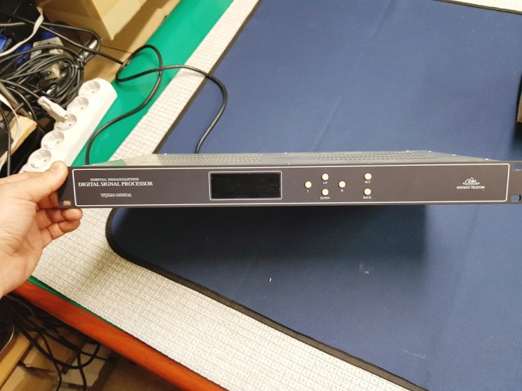 우주통신 WJRM-200DA ATSC RE-MODULATOR 리모듈레이터 전원이 안들어오는 증상으로 인한 POWER 파워수리 ...