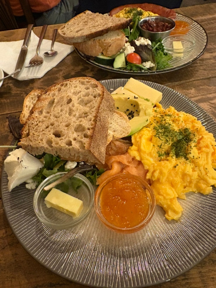 포르투갈(포르투) 여행 :: 포르투 브런치 헝그리바이커 (Do Norte Cafe by....