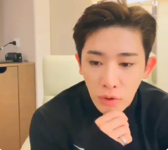 몬스타엑스 탈퇴 원호, 멤버 저격 의혹 "난 저렇게 밀당 안해"