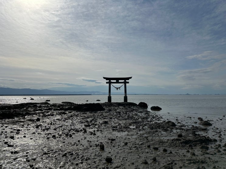 에이노 오츠루기 신사 永尾剱神社 카이토리이 海鳥居