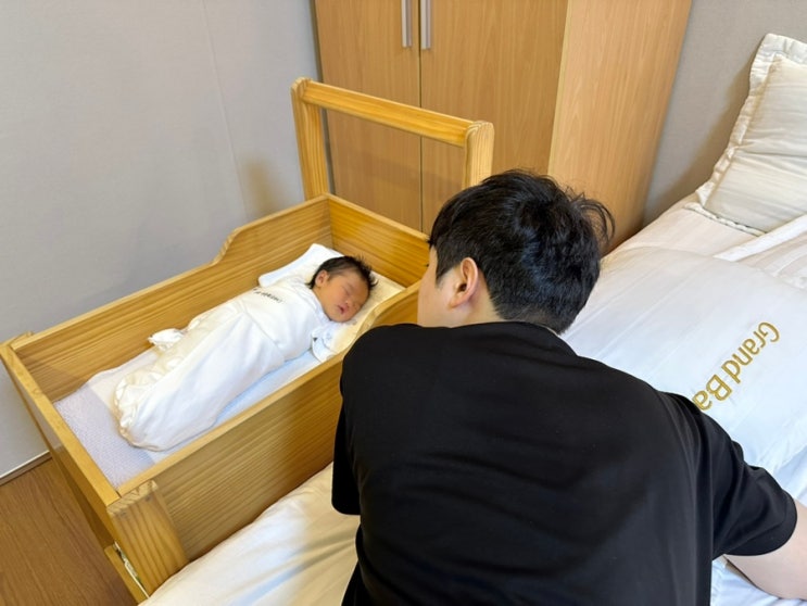 객실침대,아기침대,Grand Bay로고,프리미엄객실