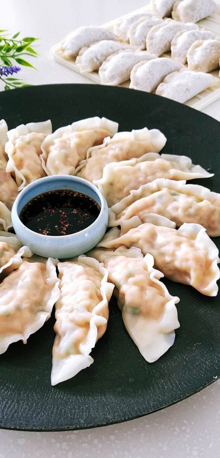 김치 만두 만들기 손만두 돼지고기 만두속 재료 찜기없이 만두 찌는법 : 네이버 블로그