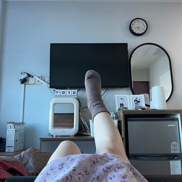 산후조리원객실,침대,TV,냉장고