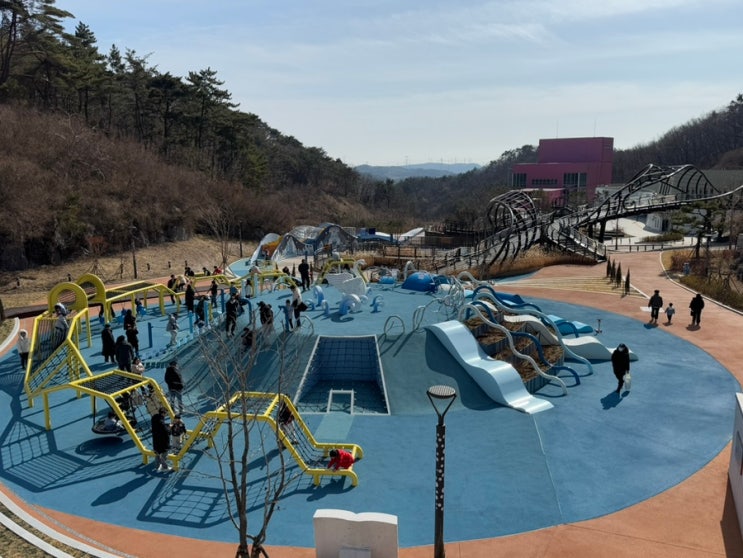부산 기장 안데르센 동화마을 들락날락 실외 놀이터 방문 추천